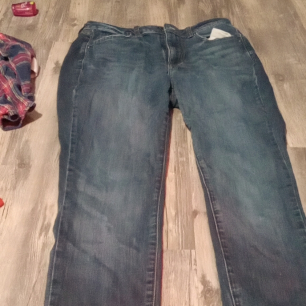 Sonoma Curvy Skinny Jeans